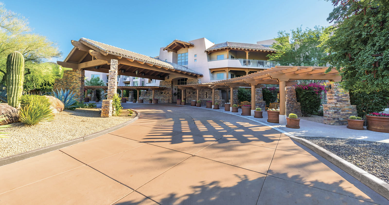 The entrance at Vi at Grayhawk.