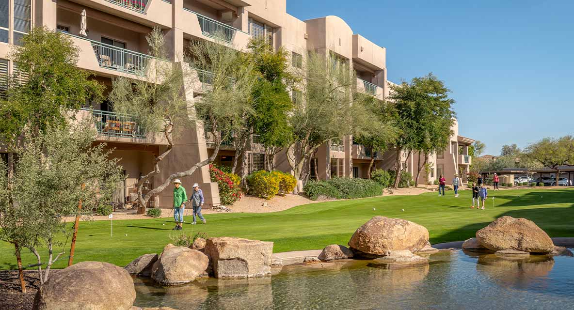 Vi at Grayhawk putting green.