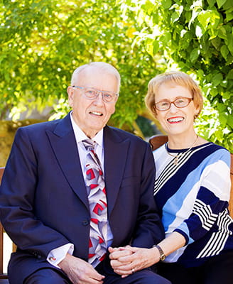 Residents Wayne and Martha Ecton sit together