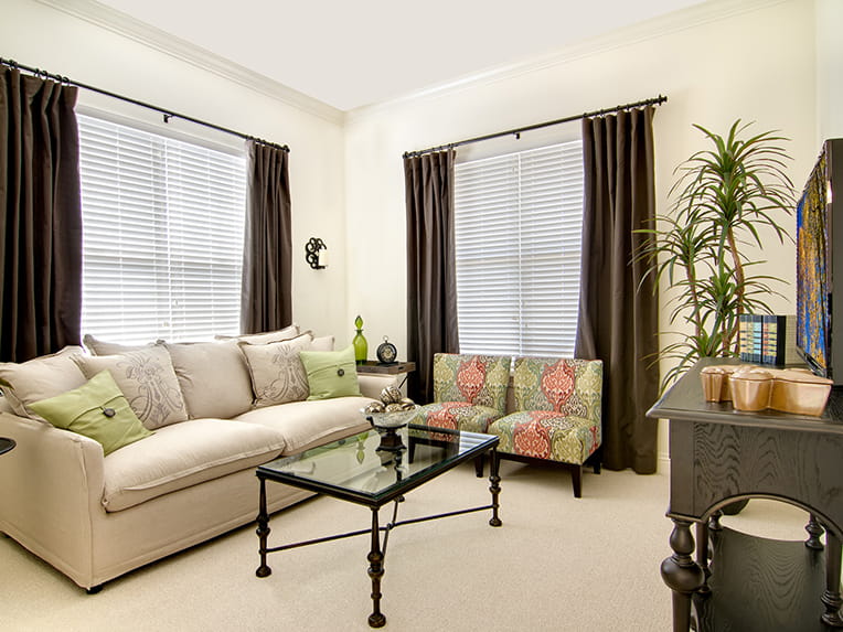 Villa Toscana - 2274 square feet - 2 Bed, 2.5 Bath + Den