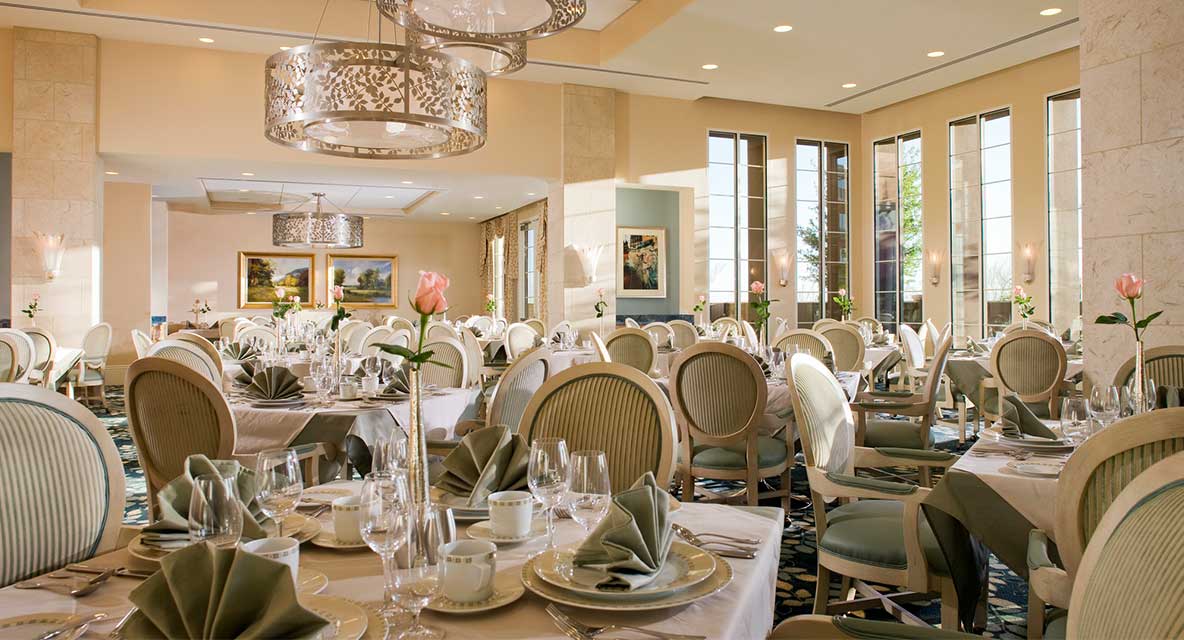 Vi at Silverstone dining room.