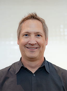 Ian Dunlap headshot.