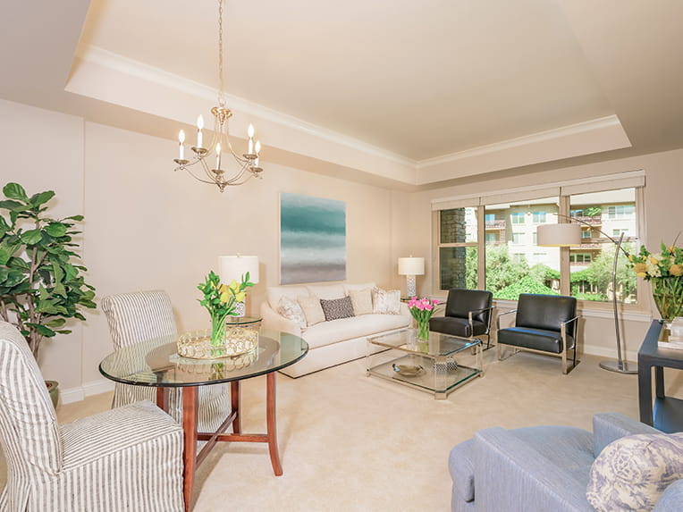 Sonoma - 1092 square feet - 1 Bed, 1.5 Bath + Den living room. 