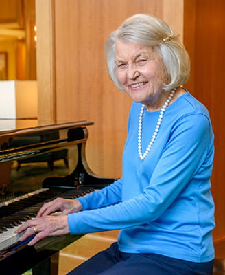Resident Joan Winden keeps music at the center of her life at Vi at Palo Alto