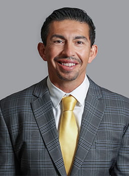Agustin Navarro headshot. 