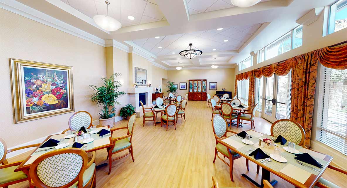 Skilled Nursing Dining - Vi at Palo Alto Care Center