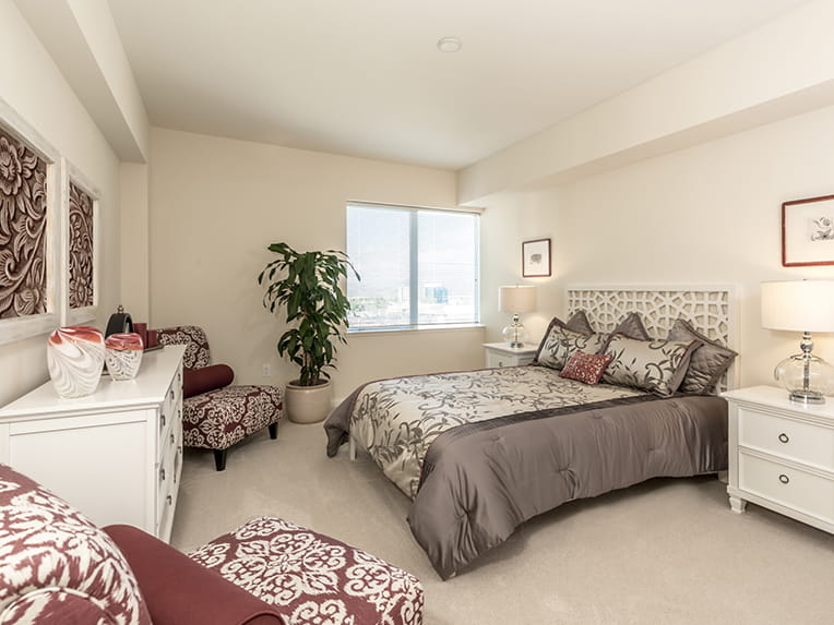 Piazza - 1402 square feet - 2 Bed, 2 Bath