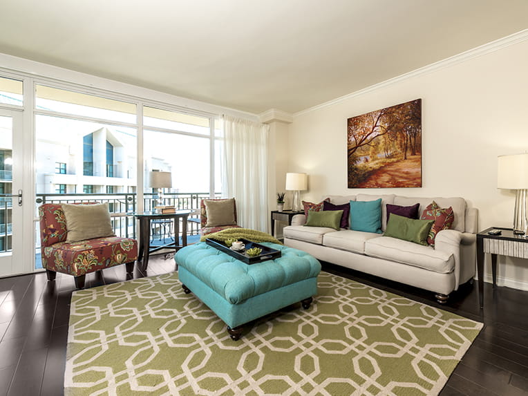 Piazza - 1402 square feet - 2 Bed, 2 Bath