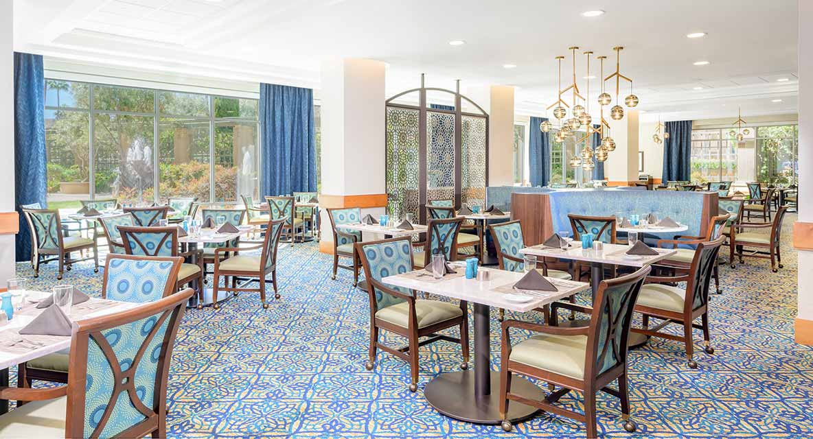 Vi at La Jolla Village Arrosti dining room. 