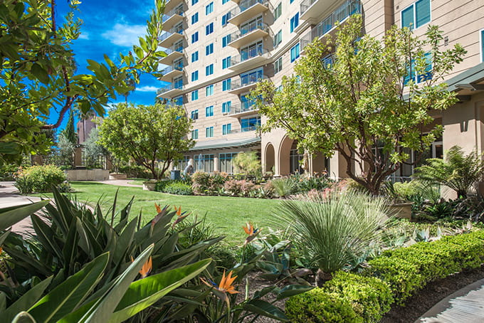 Vi at Aventura Amenities