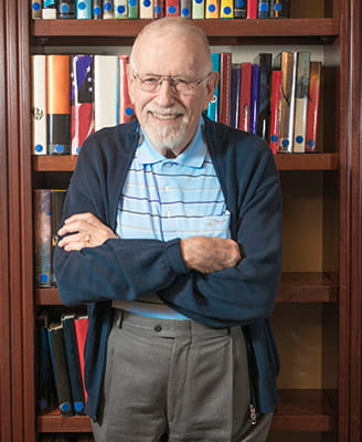 Lifelong microbiologist turns to blogging