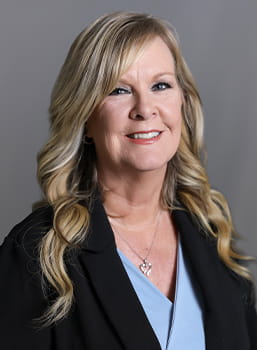 Angie Stehlik headshot. 