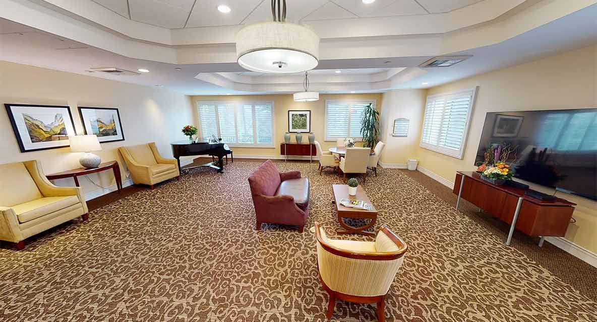 Skilled Nursing Facility Living Room - Vi at La Jolla Village Care Center. 