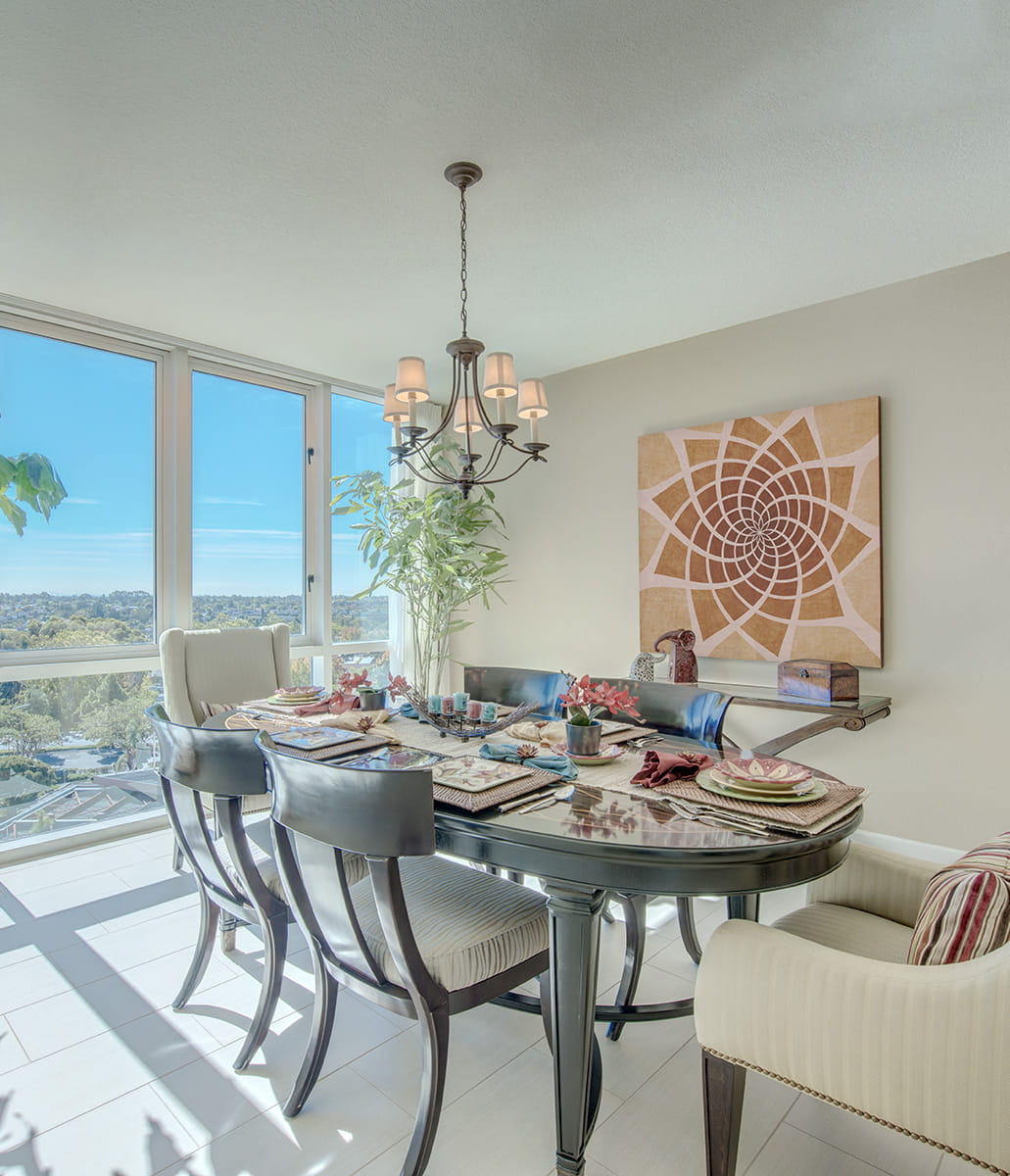 The dining room of a Vi at La Jolla Village apartment.