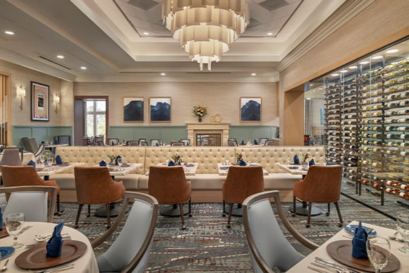 Mt. Rosa dining room at Vi at Highlands Ranch.