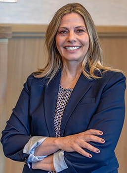 Angie Owens headshot. 