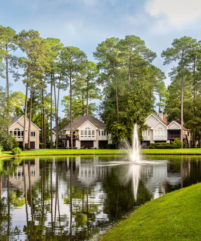 TidePointe, a Vi Community on a sunny day