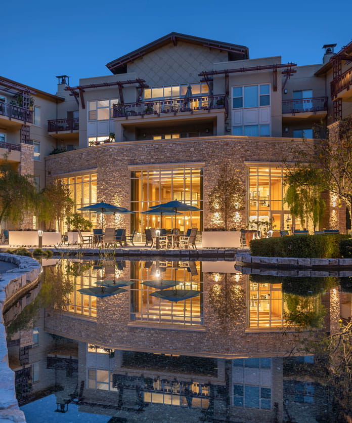 Vi at Palo Alto in the evening