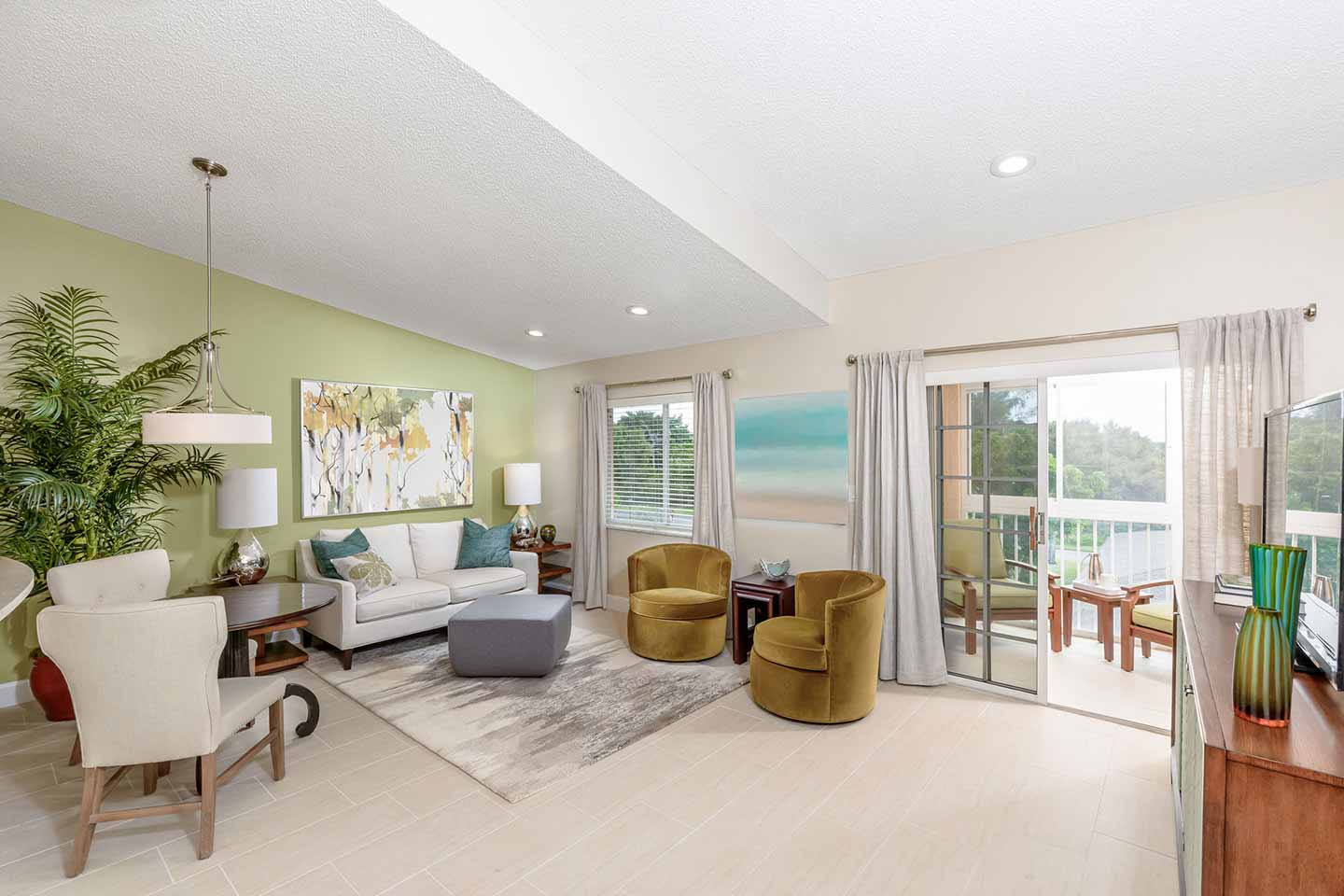 Pricing Vi at Lakeside Village