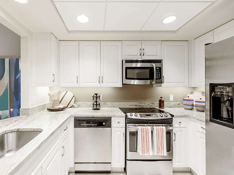 Peachwood - 701 square feet - 1 Bed, 2 Bath