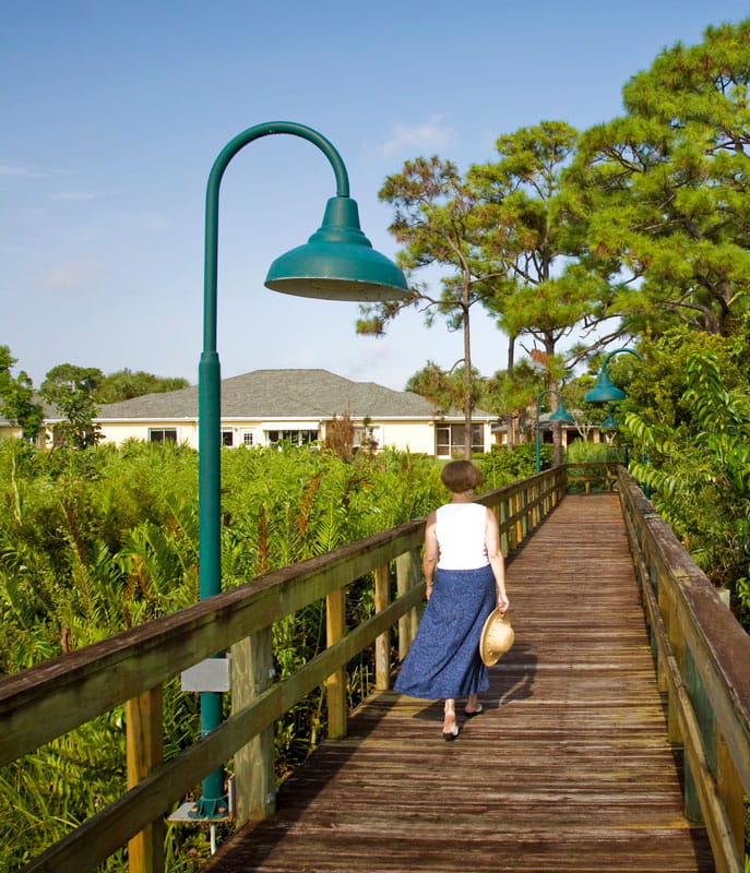 Explore Vi at Lakeside Village