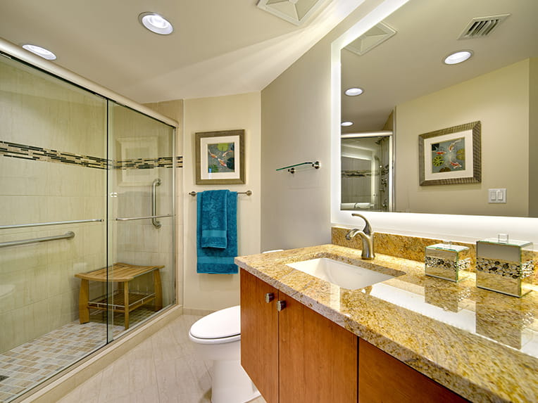 Renoir - 1062 square feet - 1 Bed, 1.5 Bath + Den