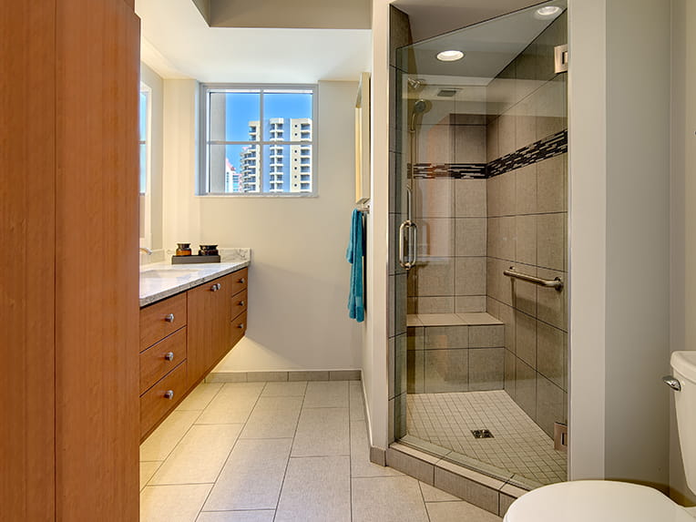 Picasso - 1143 square feet - 1 Bed, 1.5 Bath + Den