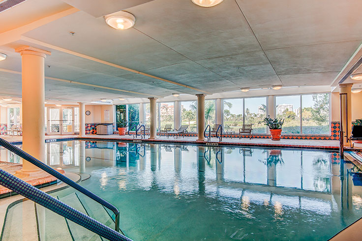 Vi Living at Aventura - Our salt-filtered swimming pool