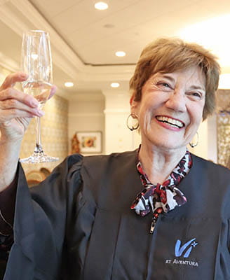 Vi at Aventura Resident Honored with Legal Pioneer Award