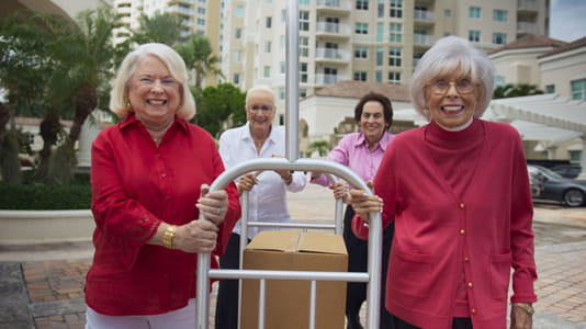 Vi at Aventura residents volunteer to donate items in need in the area.