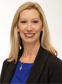 Kelly Haines headshot.