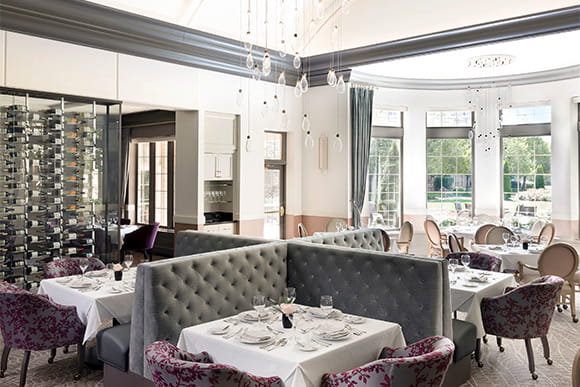 Great Lakes Restaurant at Vi at The Glen.