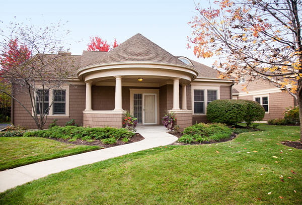 Vi at The Glen Villa exterior.