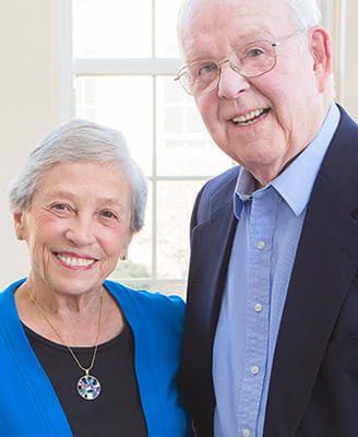 Vi at The Glen residents' philanthropy helps Chicagoans in need