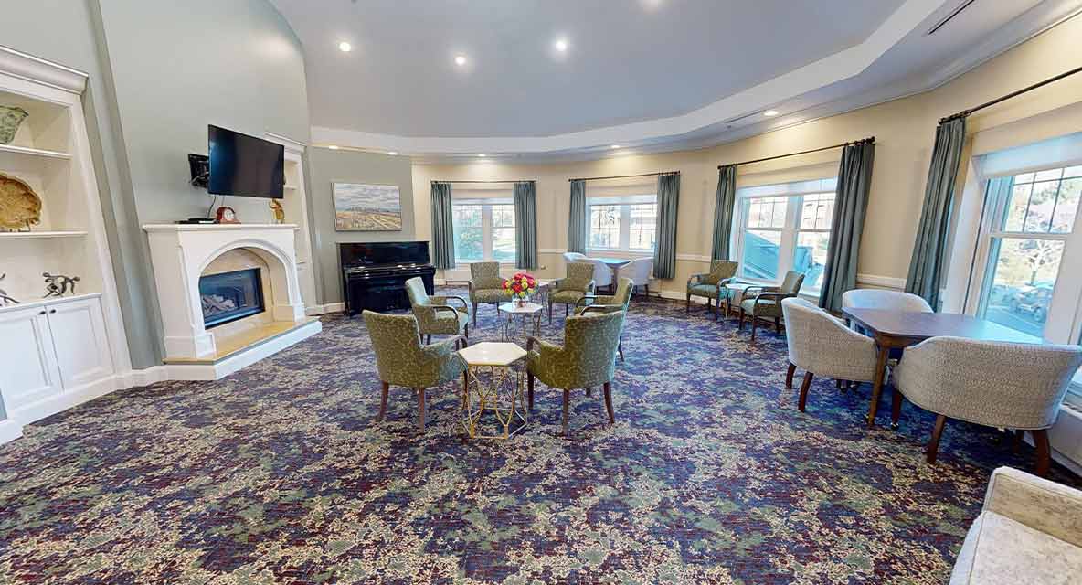 Vi at The Glen - Assisted Living - Living Room