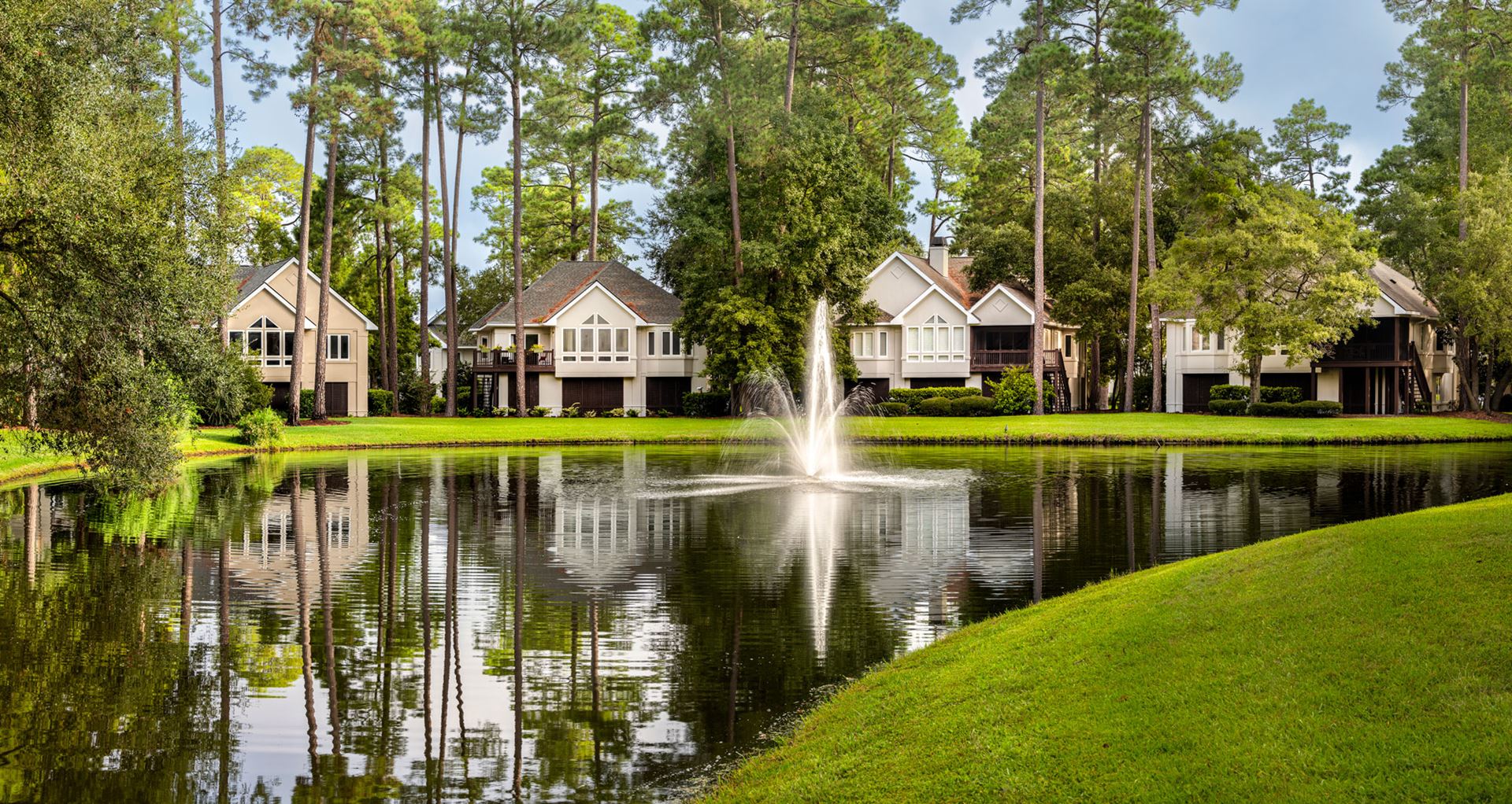 Some of the cottages at TidePointe, a Vi Community.
